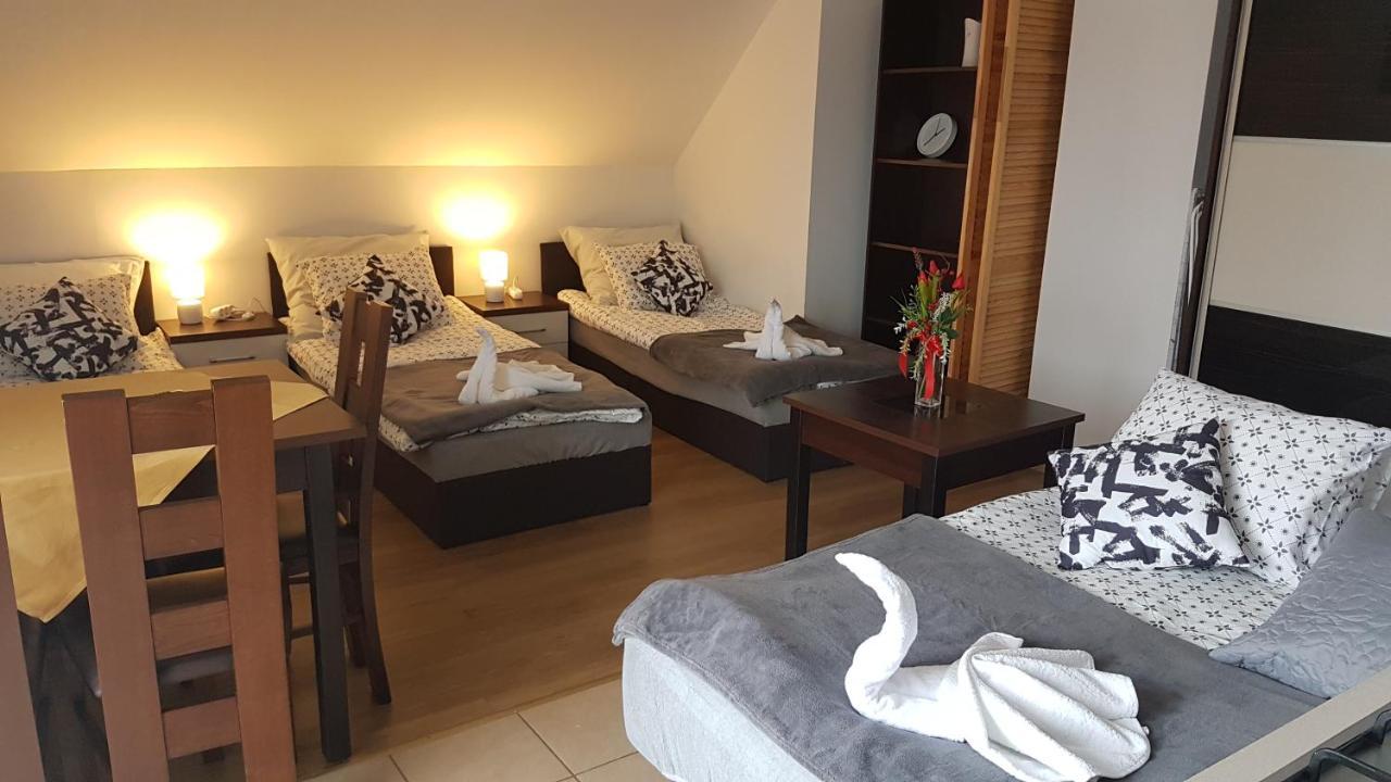 E&S_ Apartament Milicz Ngoại thất bức ảnh