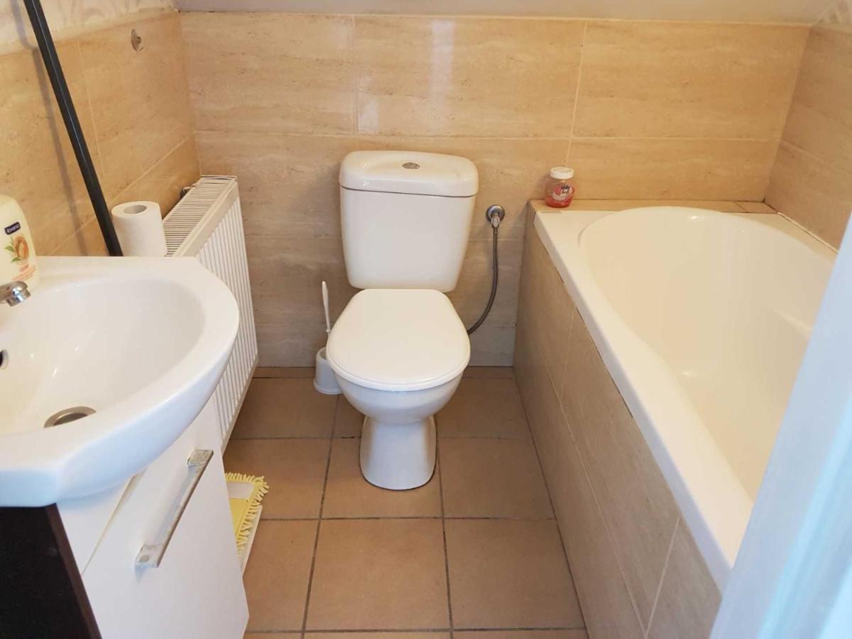 E&S_ Apartament Milicz Ngoại thất bức ảnh